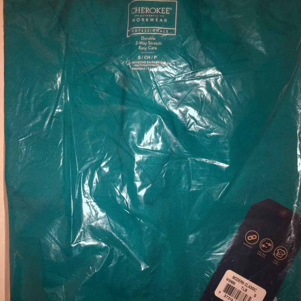 Cherokee Teal Hospital Scrubs